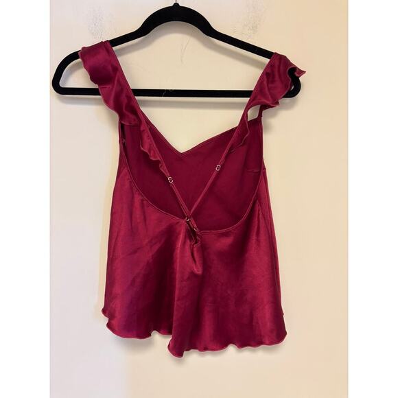 Victoria's Secret Ruffle Strap Cami Top NWT - Picture 3 of 5